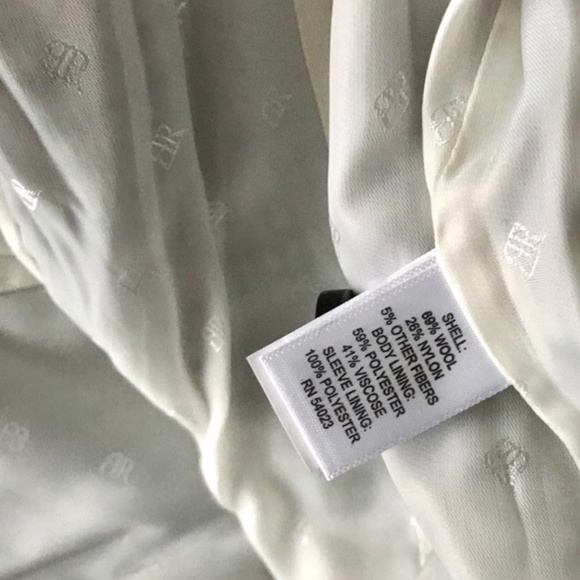 Banana Republic Collarless Houndstooth Wool Coat - Picture 5 of 5